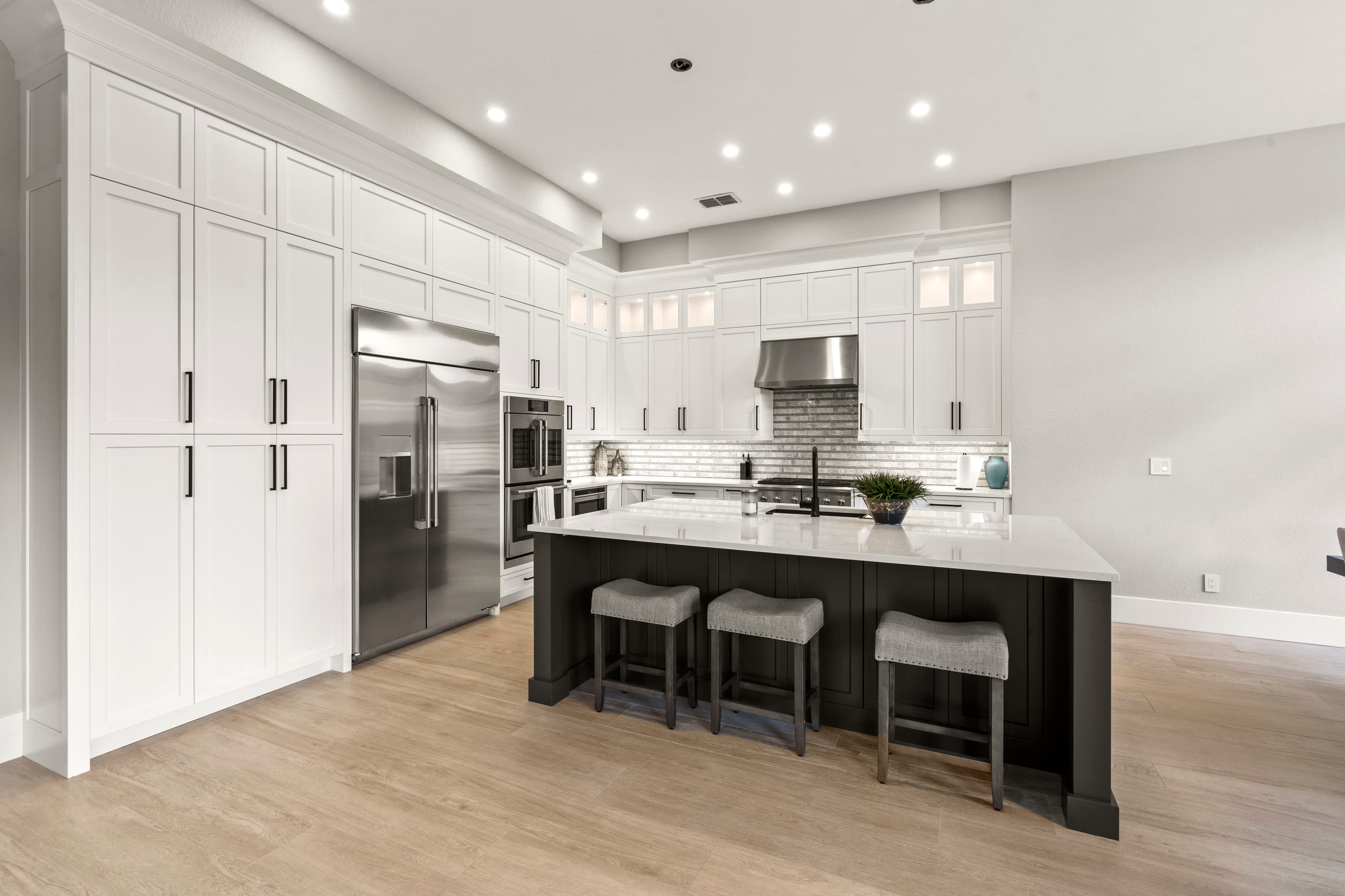Southwest Florida Kitchen Renovation by HomeWorks